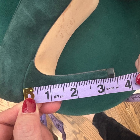 Ann Taylor Forest Green Tassel Heels - Picture 6 of 6